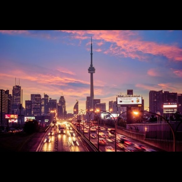 Meet your Posher, Laurina - Picture 1 of 1